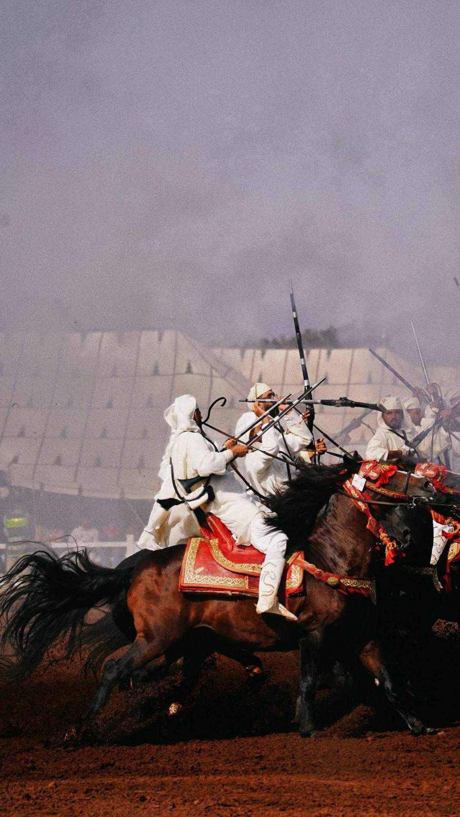 Fantasia, galop dans la fumée